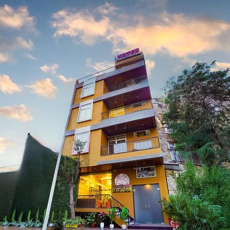 Hotel The Hidden Door-Near Jaipur Airport 외부 사진