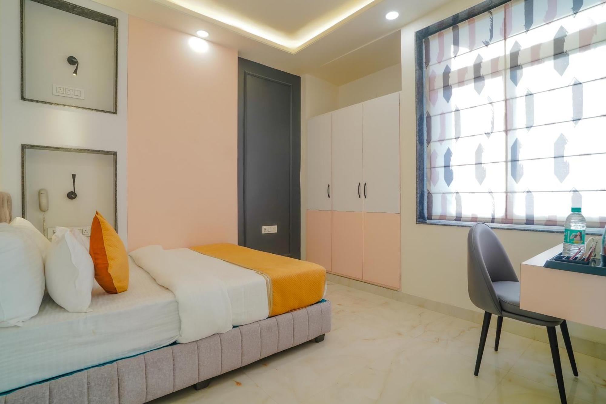 Hotel The Hidden Door-Near Jaipur Airport 외부 사진