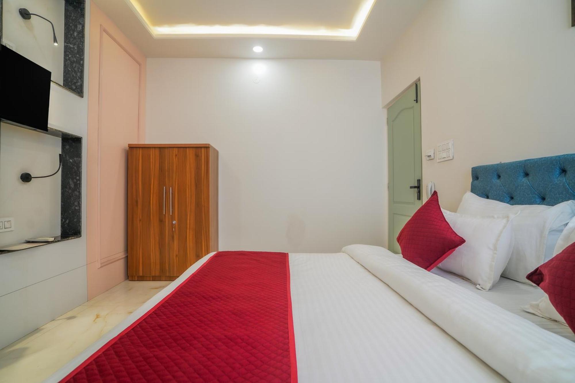 Hotel The Hidden Door-Near Jaipur Airport 외부 사진