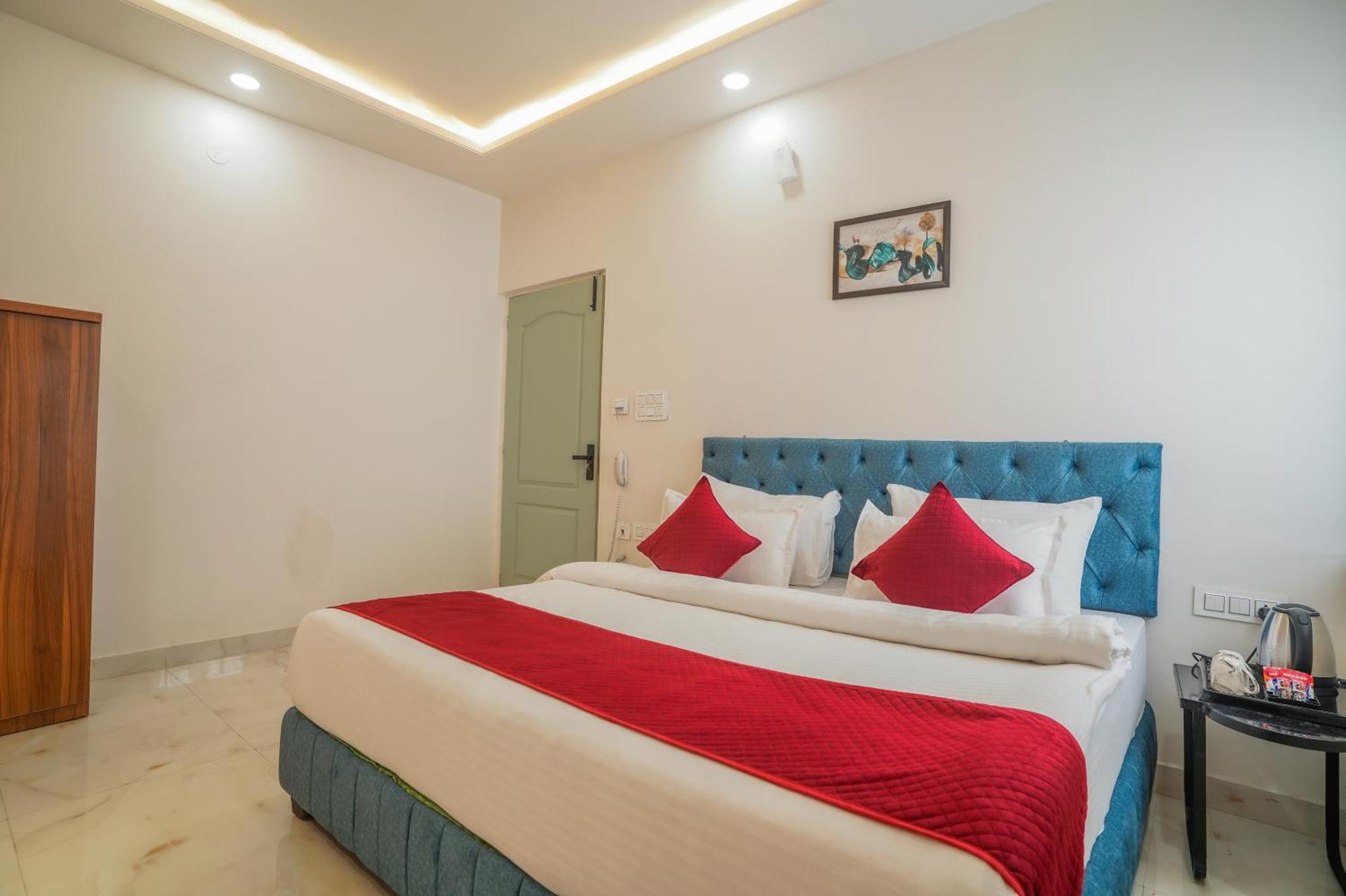 Hotel The Hidden Door-Near Jaipur Airport 외부 사진
